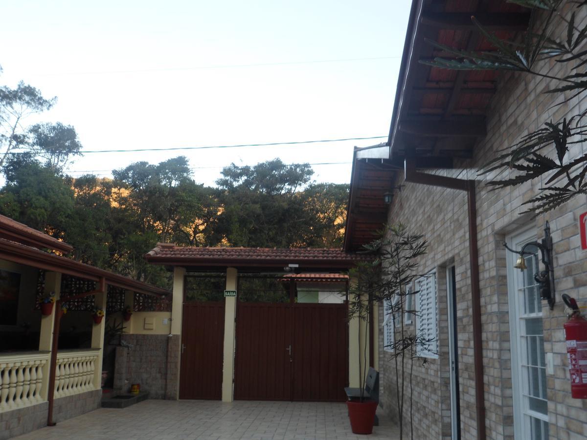 Pousada Tia Lilia Gonçalves Exteriér fotografie