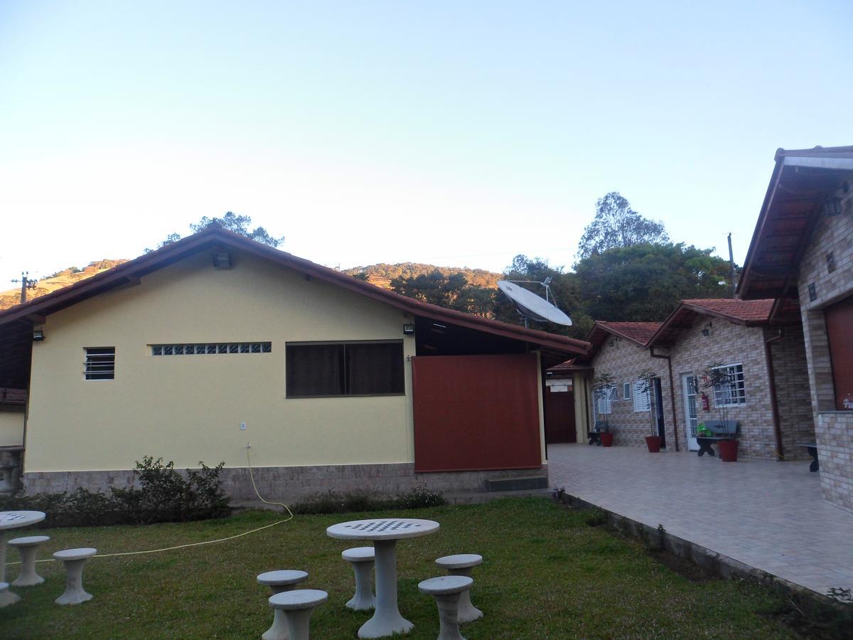 Pousada Tia Lilia Gonçalves Exteriér fotografie